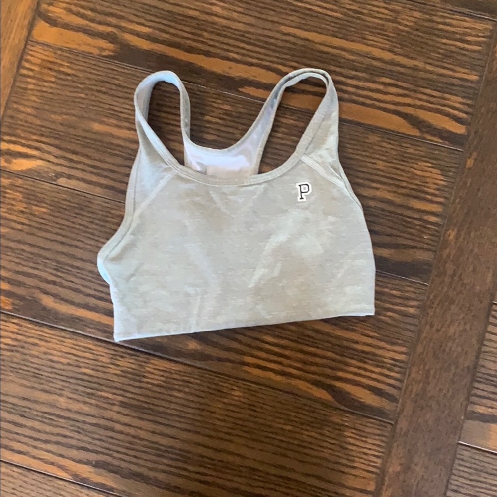 Vs pink sports bra